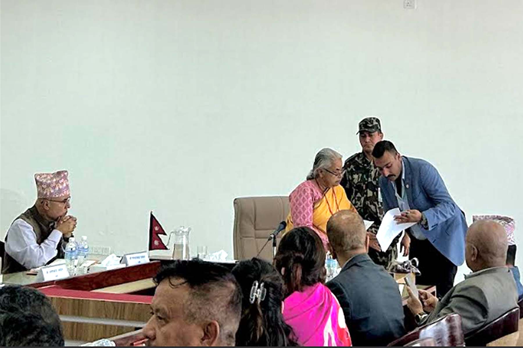 नाडा अध्यक्षको प्रधानमन्त्रीसँग भेट : अटोमोबाइल व्यवसाय र बर्तमान अवस्था छलफल