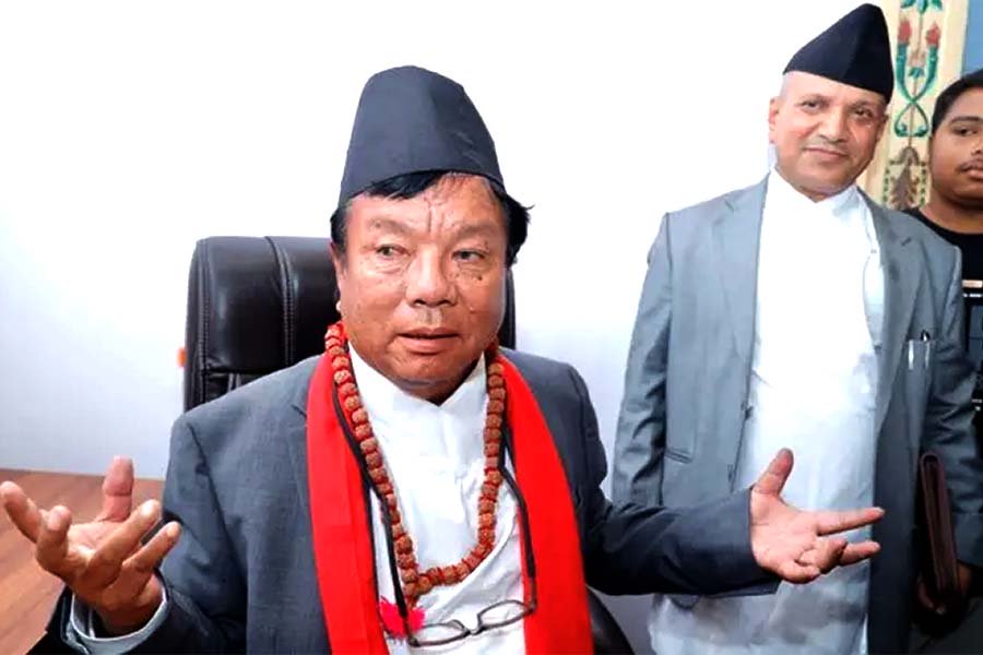 सरकार पुराना सवारीलाई इलेक्ट्रिक बनाउने दिशामा: जान्नुहोस् अवसर, चुनौती र बजारको सम्भावना